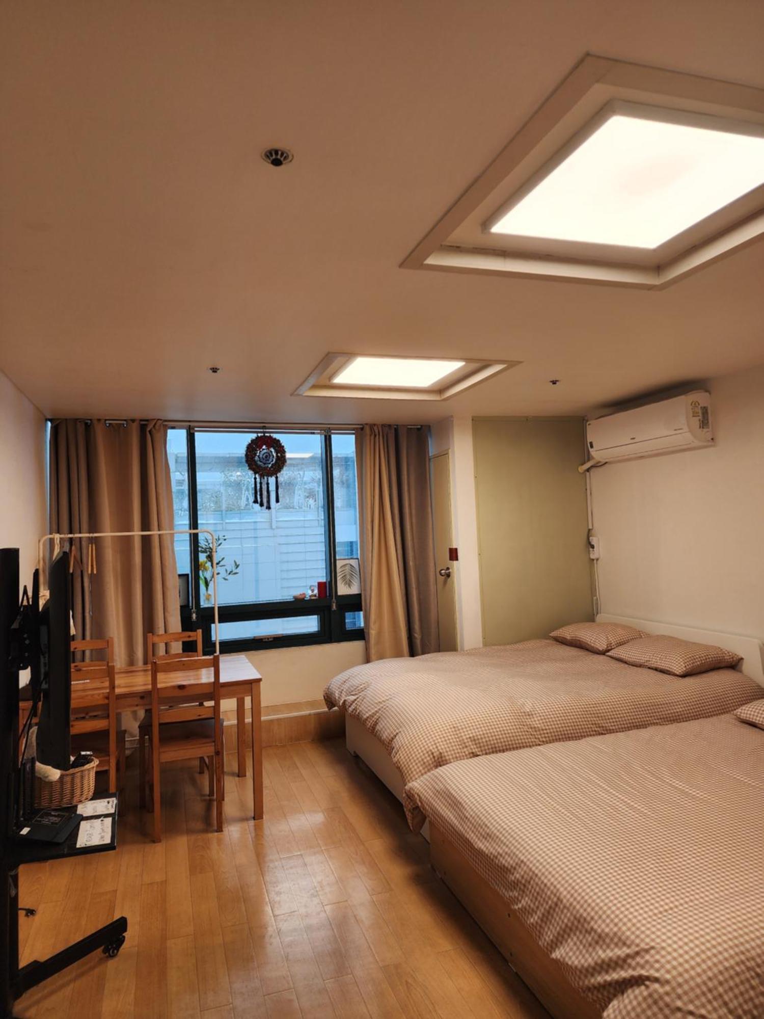 Hongdae Loading Seoul