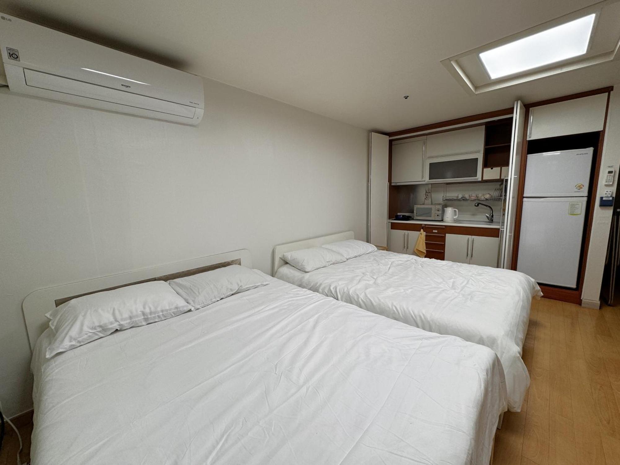 Apartemen Hongdae Loading Seoul